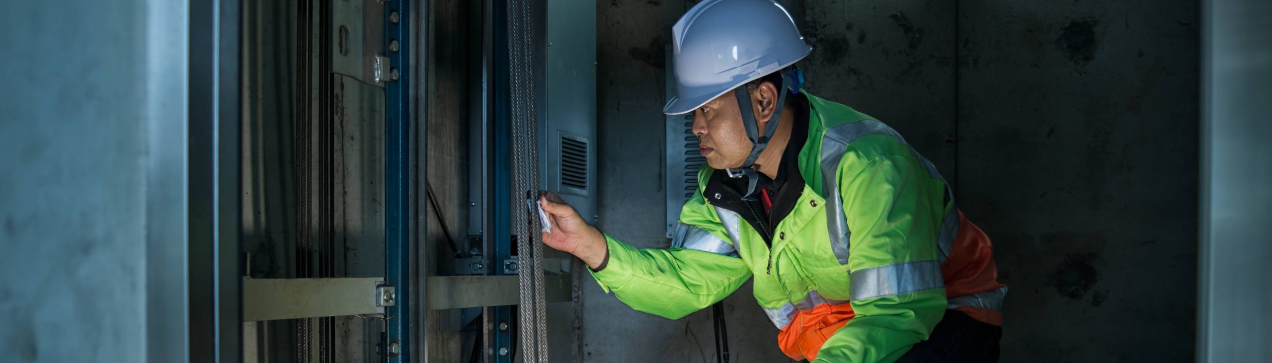 The Benefits of Apprenticeships & On-the-Job Training Programs